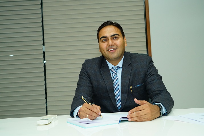 Shri Sureshchandra S. Agrawal